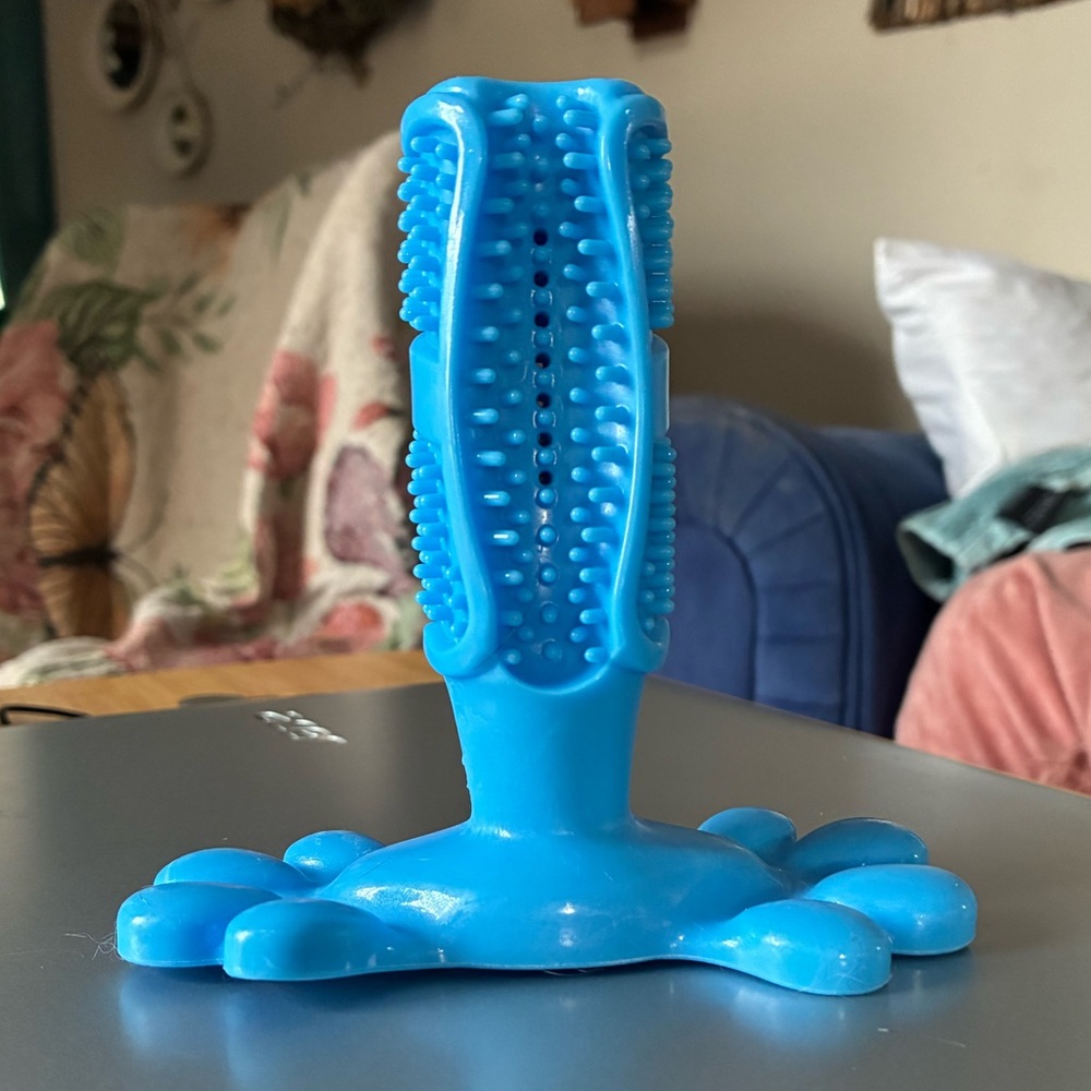 🩵 Blue Rubber Pet Delay Chew Toy - Picture 2 of 14